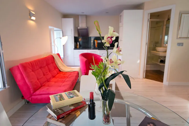 *** Hotel Holidays2Malaga Premium Apartments Španělsko